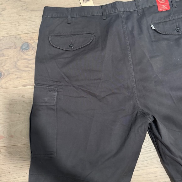 Levi's Big & Tall Carrier Cargo Shorts Size 46 NWT Gray‎ Outdoor Casual - Picture 4 of 7